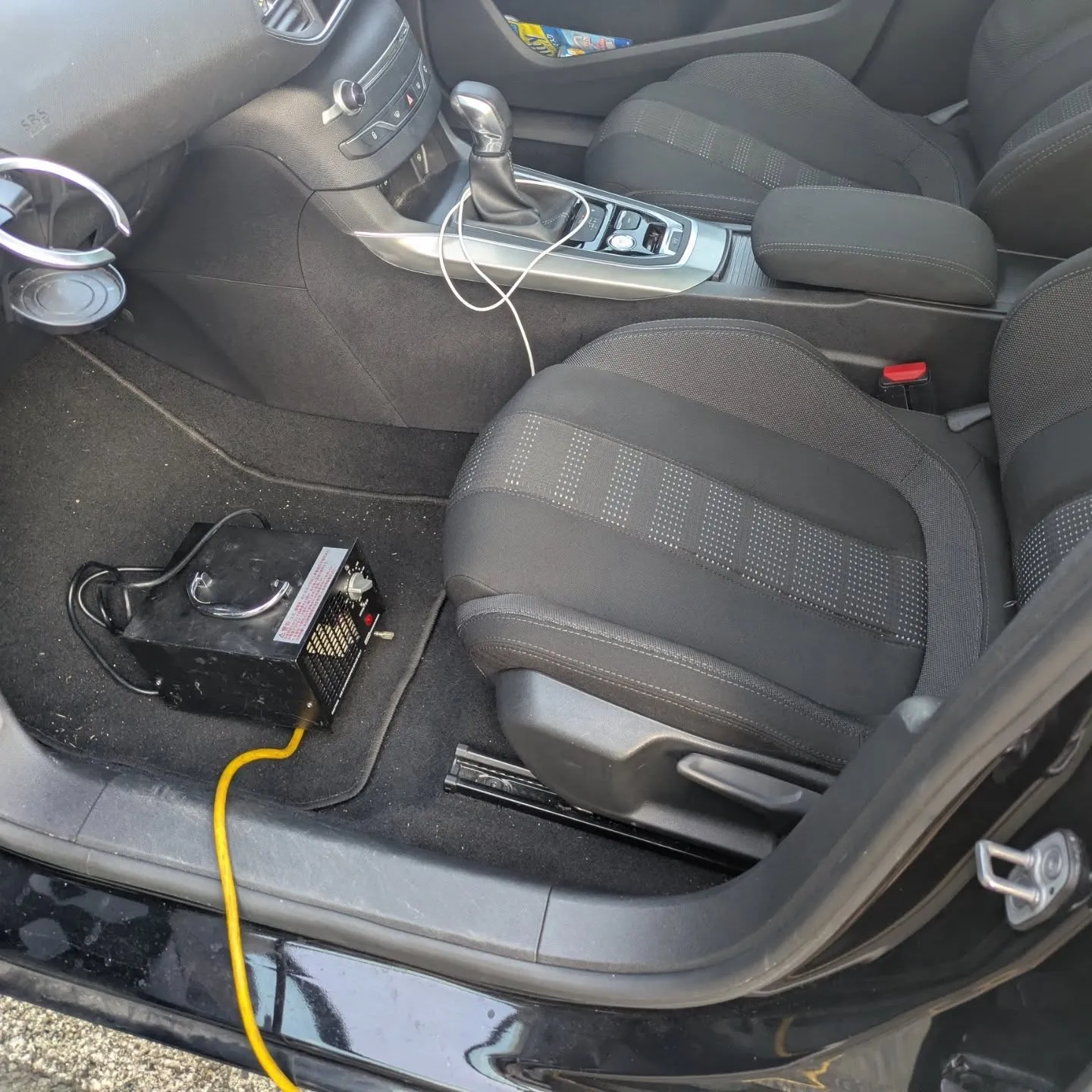 車内クリーニング